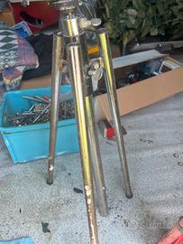 Cavalletto reggi faretto