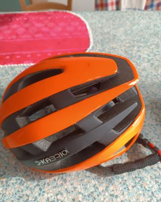 Casco bicicletta