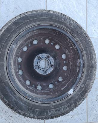 pneumatico 195/55-15 con cerchio x skoda roomster