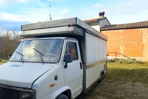 Fiat Ducato food truck 