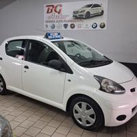 Toyota Aygo 1.0 12V VVT-i 5 porte unico prop 2012