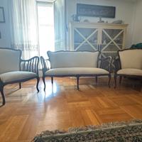 Divanetto e 2 poltrone