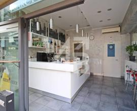 ATTIVITA' DI BAR - 32 M² - VIALE MIRAMARE (TS)