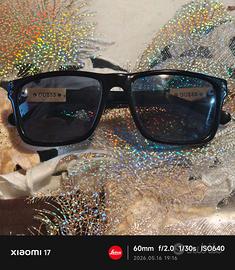 Occhiali da sole GUESS vintage donna neri e oro