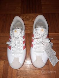 SCARPE ADIDAS 37 1/3  NUOVE