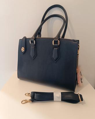 Borsa a spalla nera