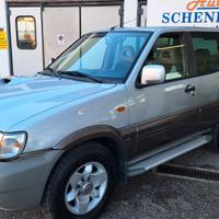 Nissan Terrano II 2.7 Tdi 5p. Luxury Autocarro