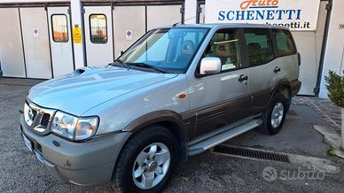 Nissan Terrano II 2.7 Tdi 5p. Luxury Autocarro