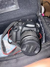 Macchina fotografica canon 1200d