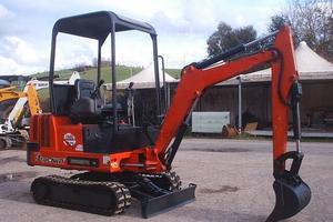 MiniEscavatore usato HINOWA vt1650