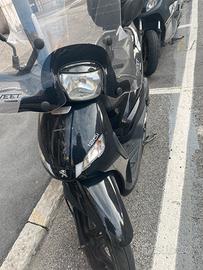 Peugeot 125 solo 9350 km
