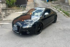 Audi TT Coupé 1.8 TFSI Advanced Plus (S-Line)