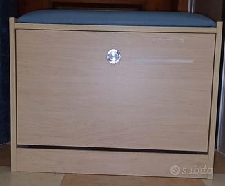 Scarpiera e appendiabiti