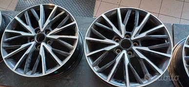 cerchione toyota chr R 18 diamantato