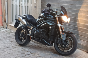 Triumph Speed triple 1050