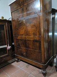 MOBILE CON RIBALTINA E SPORTELLO SEGRETO