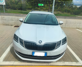Octavia Skoda 1.4 DSG TGI metano