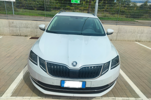 Octavia Skoda 1.4 DSG TGI metano