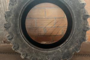 Pirelli TM 700 480/70 R38 coppia