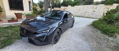 Peugeot 408 plug in 