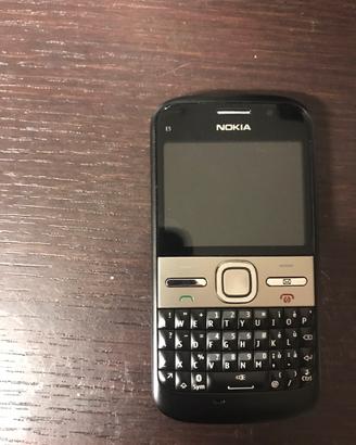 Nokia e5