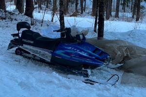 Motoslitta polaris indy