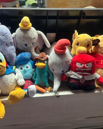 Peluche Disney Store 10 euro l’ uno