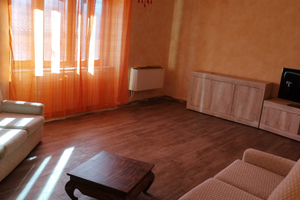 Grande appartamento in zona tranquilla