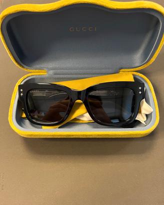 Occhiali originali Gucci neri con custodia