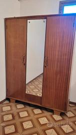 Armadio vintage
135 x 52 x h 180