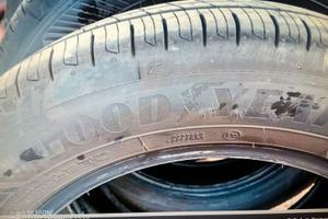 4 Gomme Good Year 175/65/17 87H