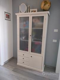 Credenza Modello Shabby Bianca in vero legno.