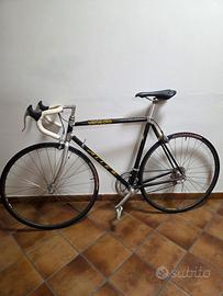 Specialized Allez bicicletta corsa carbonio 