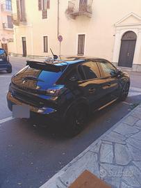Peugeot 208 GT