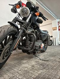 Harley Davidson iron 883
