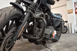 Harley Davidson iron 883
