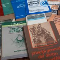 Lotto libri studio giurisprudenza Diritto pubblico
