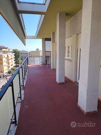 Attico 130 mq ostia centro spese incluse