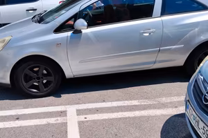 Opel corsa 1200 adam