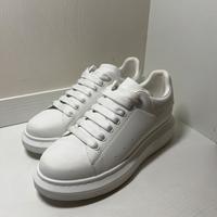 Alexander McQueen bianche