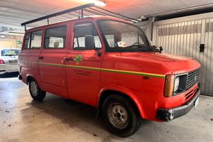 FORD TRANSIT 2.3 DIESEL 9 POSTI VINTAGE