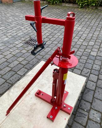 Smonta gomme auto manuale