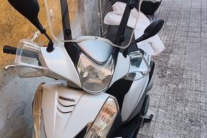 scooter sh300