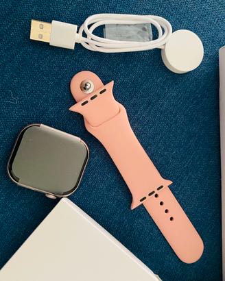 Smartwatch con design simile ad Apple Watch Series