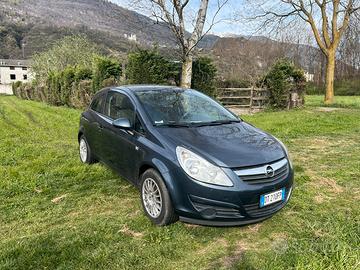 Opel Corsa D 1.2 benzina