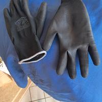 Guanti da lavoro, come nuovi, contro risch