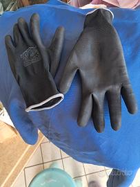 Guanti da lavoro, come nuovi, contro risch