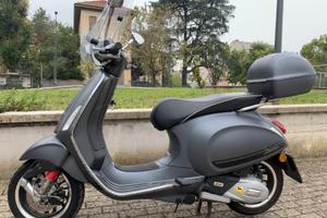 Vespa Sprint 150 ABS i-get (2017) – Grigio Opaco