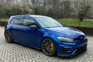 Vw golf 7.5 r 2017