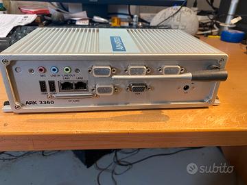 Computer Fanless advantech ARK 3360